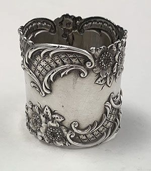 Reed & Barton sterling silver napkin ring
